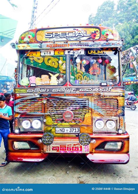 Sri Lankan Modified Bus, Kubiyo Unlimited Editorial Stock Photo - Image ...