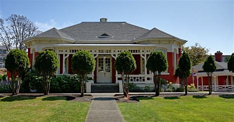 Victoria Daily Photo: CFB Esquimalt Naval & Military Museum