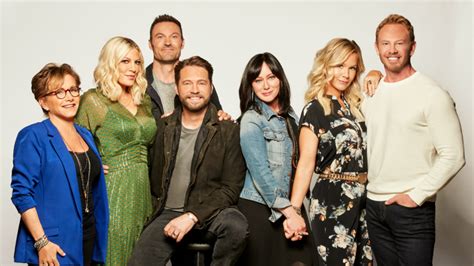 Classic 'Beverly Hills, 90210' Theme Song Gets a Modern-Day Twist in Cheeky Reunion Series Promo ...