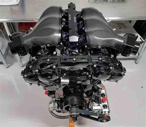 Nissan GT-R Engine