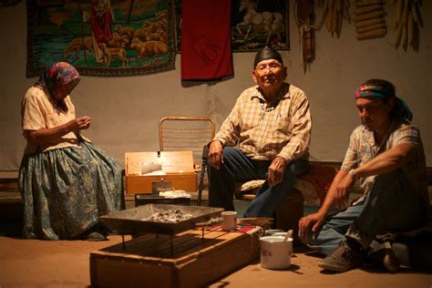 New Mexico Navajo Women | Navajo-Medicine-Man-Ceremony,-New-Mexico | Navajo, Navajo culture ...