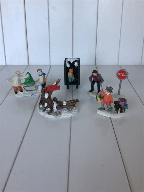 Set of 6 Village Accessories, Christmas Village, Christmas Decor ...