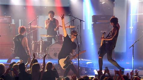 Watch People Magazine Awards Highlight: PEOPLE Magazine Awards: 5 Seconds of Summer Performs ...