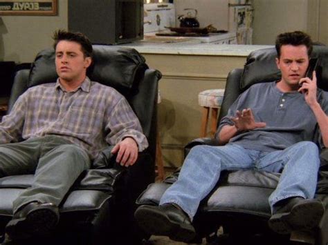 Friends: 12 Best Chandler and Joey Moments - Fame10