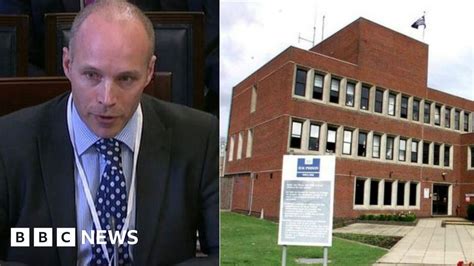 HMP Wayland governor beaten by inmate in canteen - BBC News