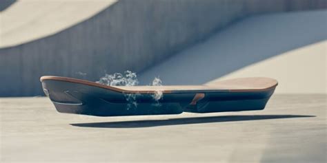 Skate volant : Lexus présente un vrai hoverboard