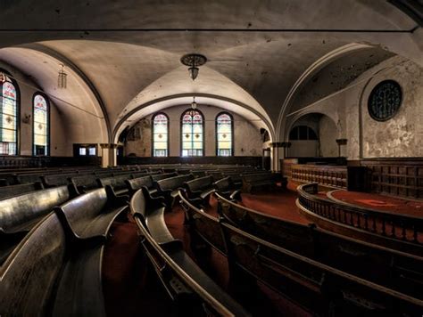 Abandoned churches left to decay around the USA