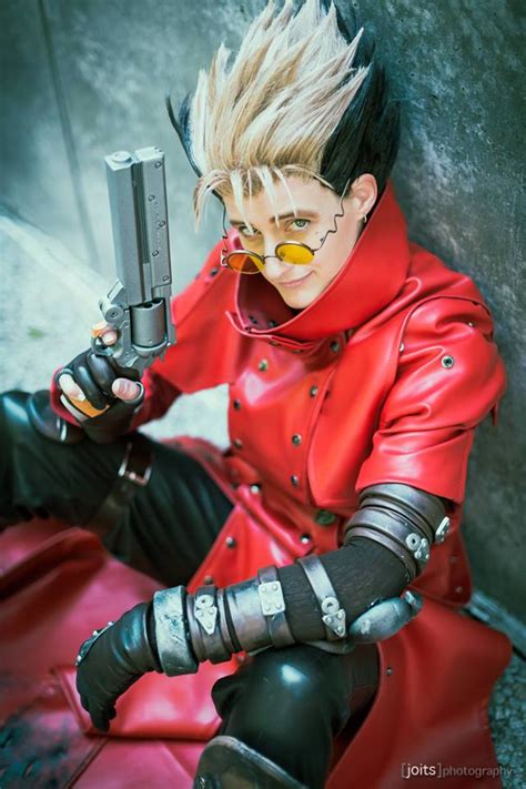 Vash the Stampede from Trigun cosplay by instagram.com/vashfanatic ...