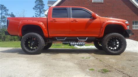 Lifted Chevy Colorado / GMC Canyon On 35s, 10.5" inches of lift, 35x12.50R20 Tires, 20x10 Wheels ...