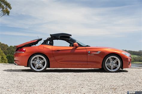 Video: 2013 BMW Z4 sDrive35is