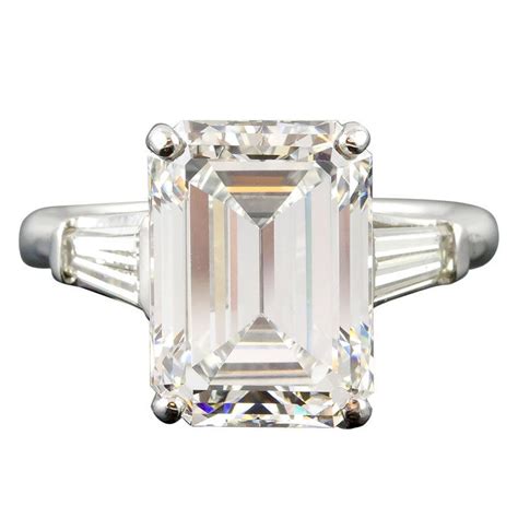 IMPORTANT 7.29cts H-VVS1 Emerald-Cut Diamond Platinum Ring at 1stdibs