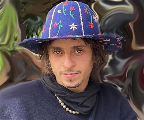 Moises Arias Brother