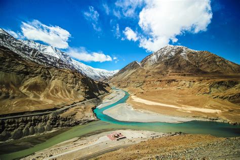 Ladakh - Of Deserts and Mountains - Tripoto