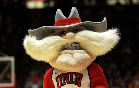 UNLV removes statue of ‘Hey Reb!’ as it mulls ‘future of our mascot ...