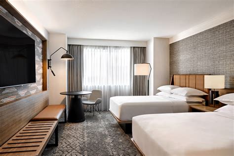 Sheraton brand "reinvents experience and design" with new guestrooms • Hotel Designs