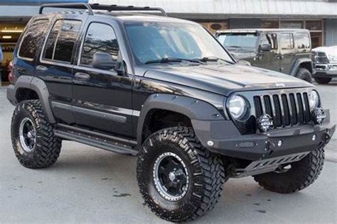 Obraz znaleziony dla: jeep liberty off road package | Jeep liberty lifted, Jeep liberty renegade ...