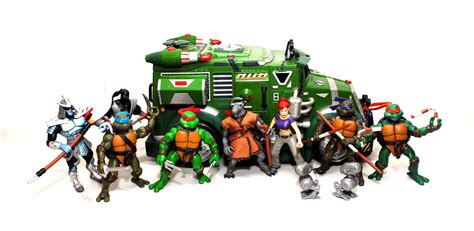 DAILY TOYZ: Toy Viewing : TMNT 2003