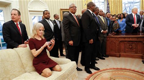 Photos of White House adviser Kellyanne Conway kneeling on Oval Office ...