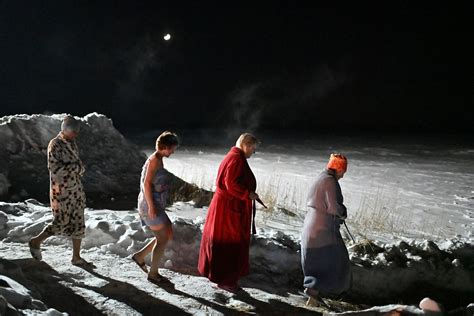 In photos: Marking Orthodox Epiphany | Daily Sabah