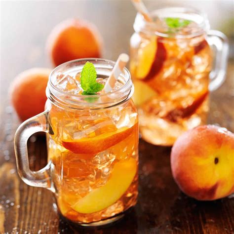 13 Peach Brandy Drinks You Must Try - Cocktails Cafe