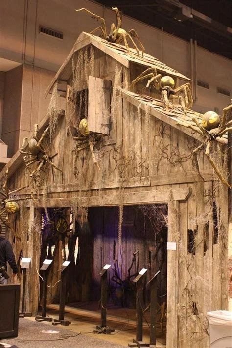 THE HAUNTED BARN ENTRANCE FACADE #halloweenyarddecorations | Halloween haunted houses, Halloween ...