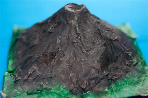 How To Make A Volcano Paper Mache Step 6jpg | Volcano model, Volcano, Volcano projects