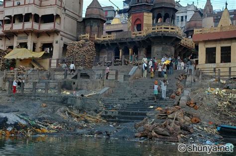 17 Best images about Manikarnika Ghat on Pinterest | Photos, Rivers and ...