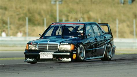 Free Wallpaper HD: Mercedes Benz 190e Tuning Wallpaper