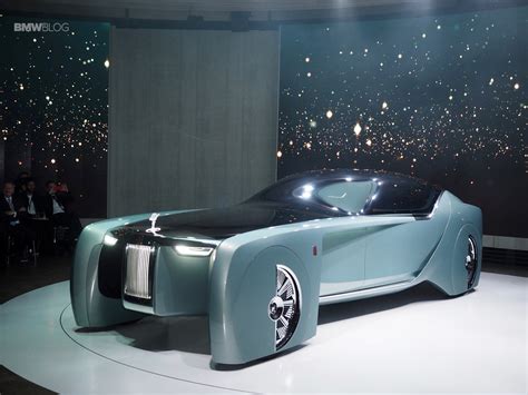 Rolls-Royce Vision Next 100 - Live photos from London