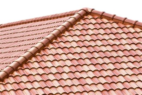 The Beauty and Durability of a Clay Tiled Roof | Photo Remodeling Analysis