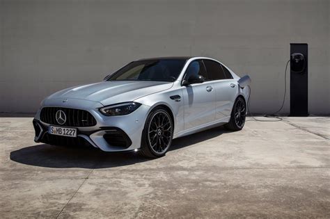 New Mercedes-AMG C63 S: plug-in hybrid super-saloon has 670bhp | CAR ...