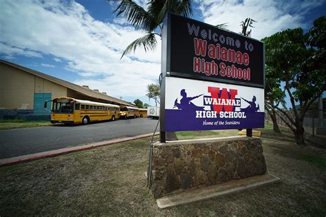 Hawaii Schools Begin the Year Short on Teachers — Again - Honolulu Civil Beat