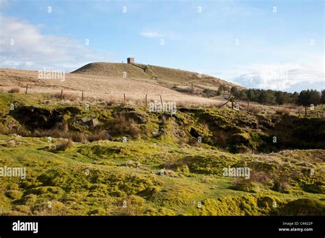 Rivington pike tower hi-res stock photography and images - Alamy