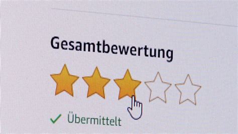 Boshafte Bewertungen im Internet: Kinderarzt aus dem Kreis Herford wehrt sich | nw.de