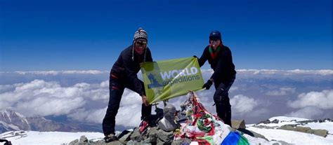 Summit success on Peak Lenin | World Expeditions