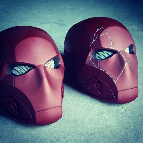 Casque rouge 1 pour le cosplay - Etsy France