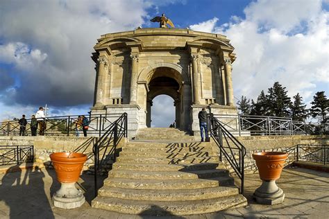 Monument aux morts in Constantine, Algeria image - Free stock photo - Public Domain photo - CC0 ...