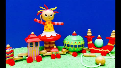 Wooden Stacking Ninky Nonk and Upsy Daisy In The Night Garden Toys ...