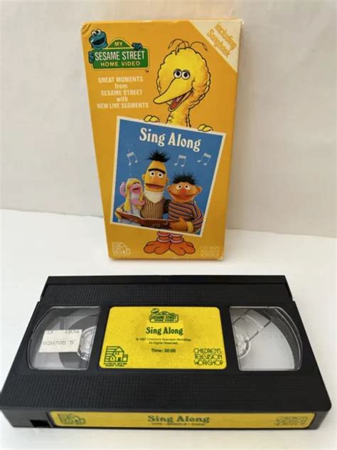 SESAME STREET VHS Sing Along (VHS, 1987) *Buy 2 Get 1 Free* $6.00 ...