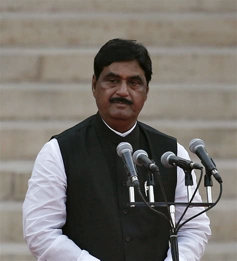 Rural Development Minister Gopinath Munde Dies in Road Accident