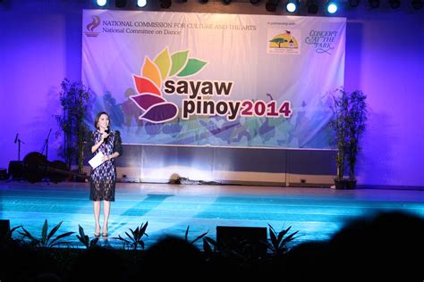 Sayaw Pinoy 2014 at the Concert at the Park | Sayaw Pinoy at… | Flickr