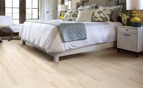 Best Colors by Flooring Type: Laminate | Flooring America