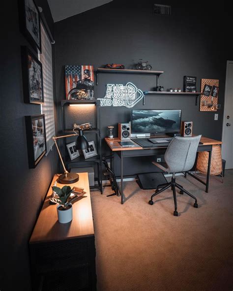 30 Aesthetic Desk Setups for Creative Workspace | Home studio setup, Modern home offices, Home ...
