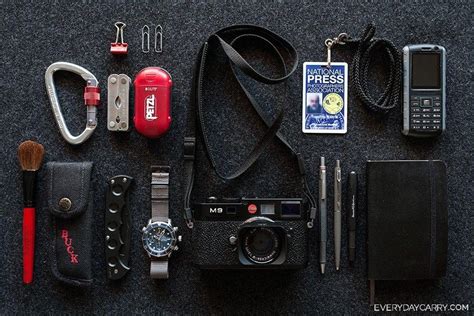 Everyday Carry - everydaycarry.com/Photographer - My Everyday Carry