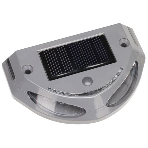 WEST MARINE Solar LED 3-Color Dock Light | West Marine