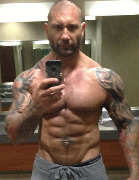 Dave Bautista shows off his body and is ready for Drax the Destroyer in Guardians of the Galaxy ...