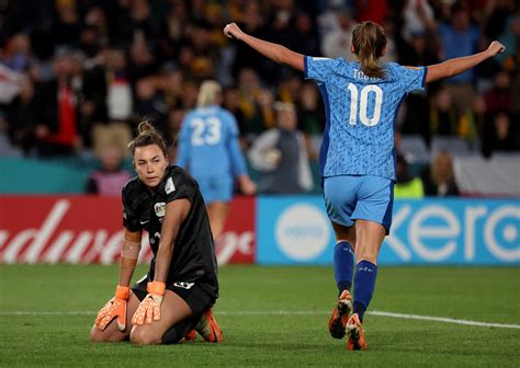 England Beats Australia to Reach World Cup Final Against Spain - The New York Times