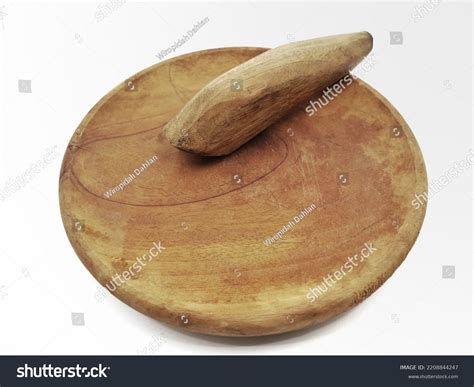 859 Making Spices Wooden Mortar Images, Stock Photos & Vectors ...