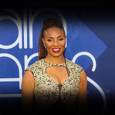 MC Lyte - Age, Bio, Birthday, Family, Net Worth | National Today