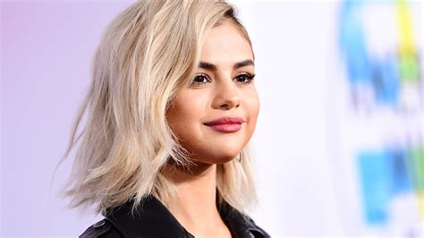 Selena Gomez's Blond Hair Took an Insane Amount of Time to Do | Glamour